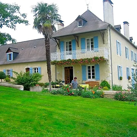 Canterou Bed and breakfast