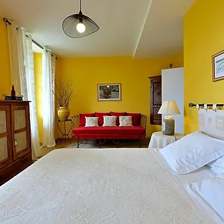 Canterou Bed and breakfast Monein