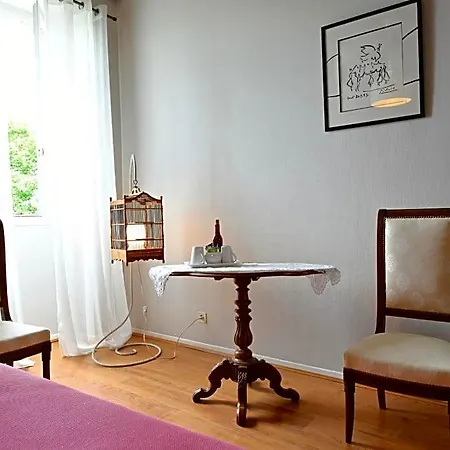 Canterou Bed and breakfast