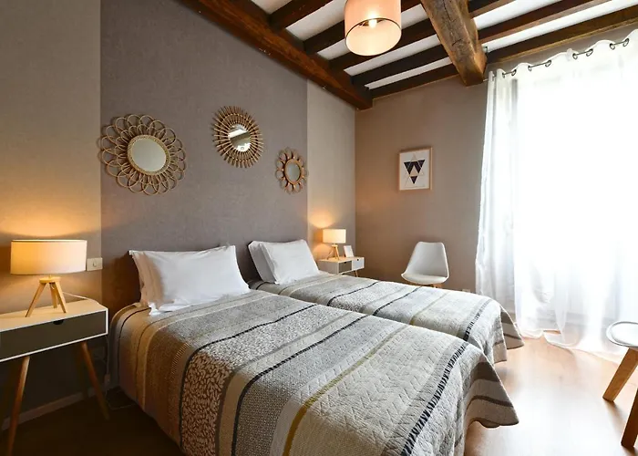 住宿加早餐酒店 Canterou 莫南